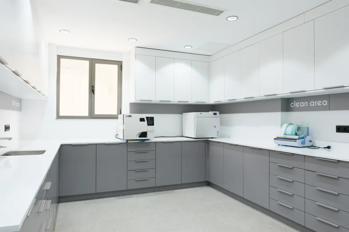 Acardent kliniği — Antalya