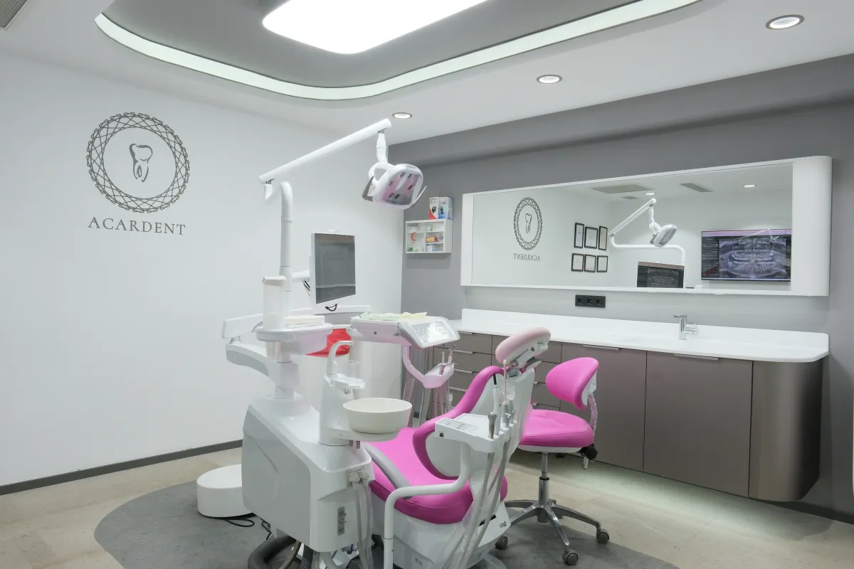 Acardent Antalya Diş Kliniği